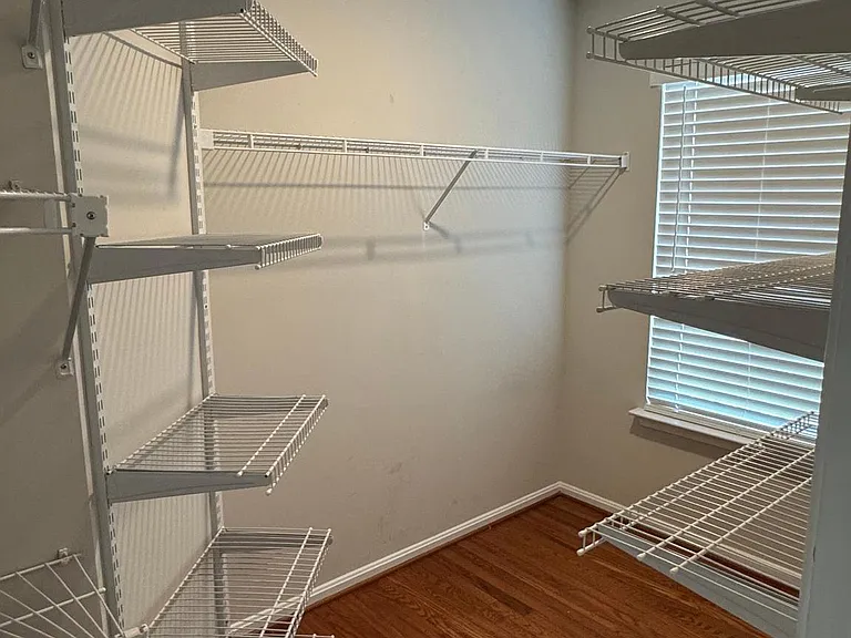 7689 Graysons Mill Ln — Photo 17