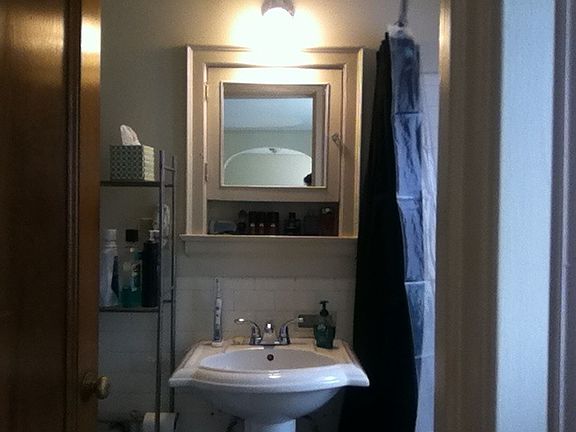 5th image of 171 Linwood Ave APT 2D
