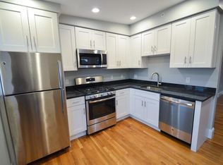 405 S Huntington Ave #7, Boston, MA 02130