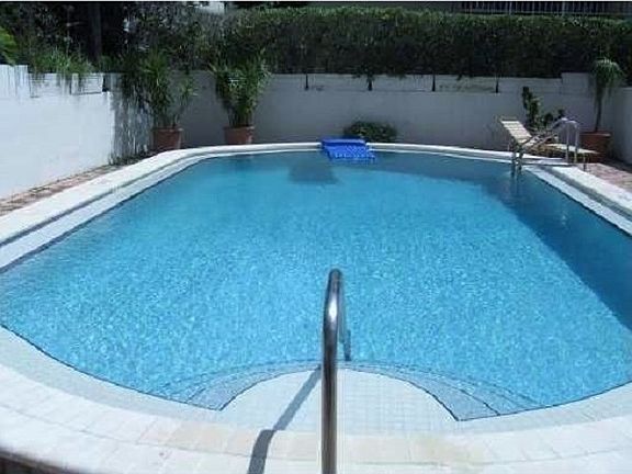 3rd image of 1130 11th St APT 6K