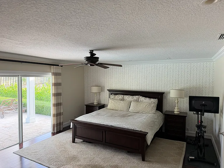 248 Codrington Dr — Photo 9