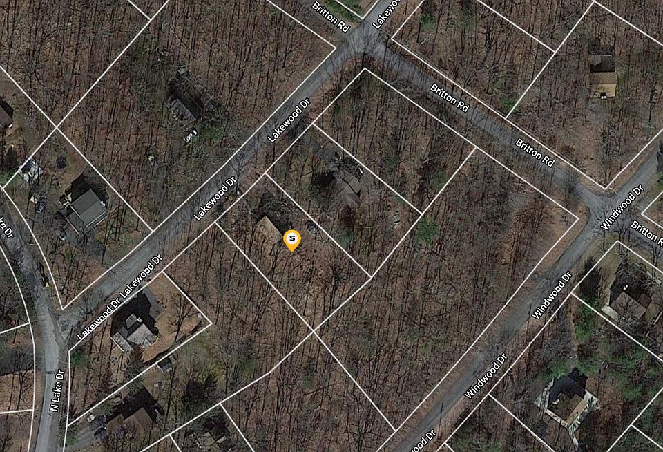 1st image of 105 Lakewood Dr