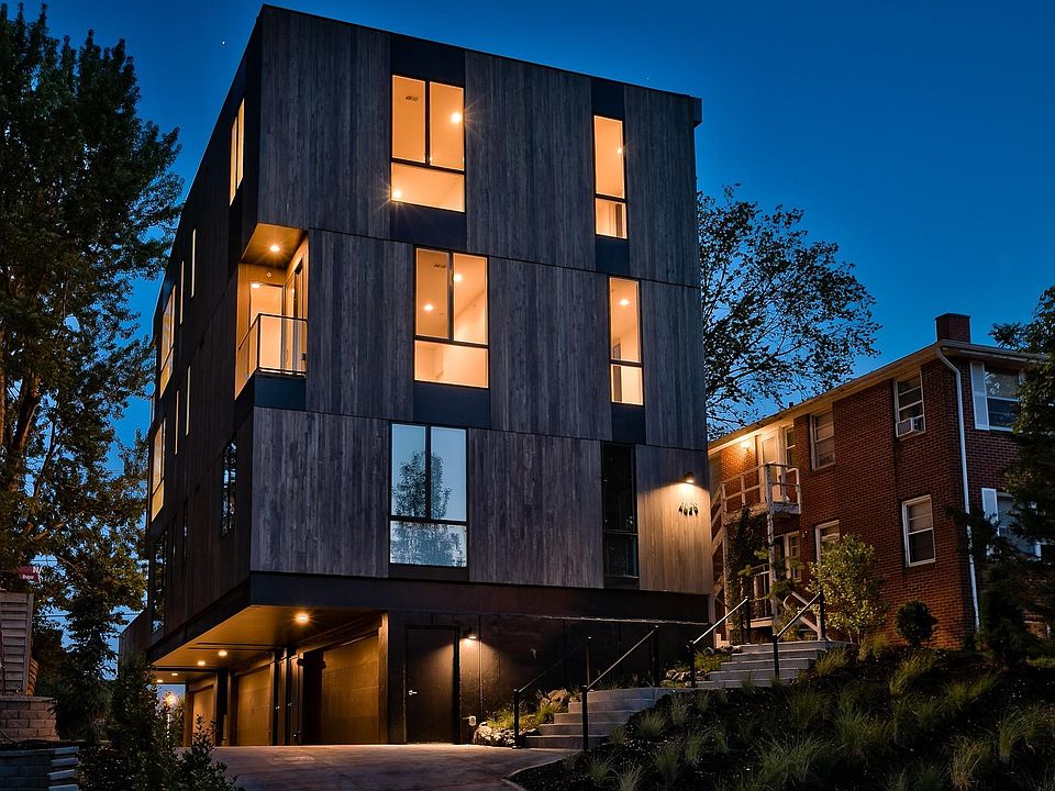 1st image of 4629 Capitol Ave #3