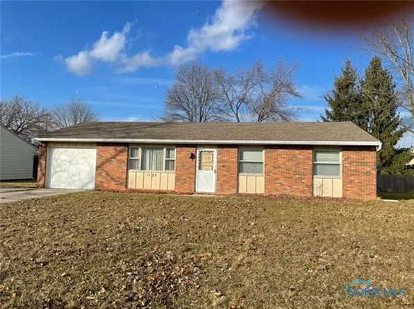 1125 Bavarian Ln, Bryan, OH 43506