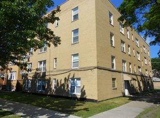 2722 W Granville Ave APT 3, Chicago, IL 60659