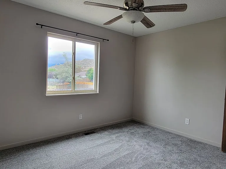 608 Harding Ave — Photo 29