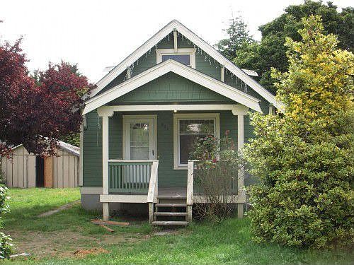 1st image of 820 Broadway Ave