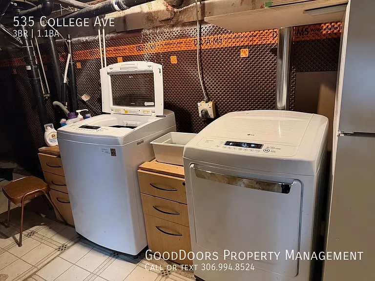 535 College Ave — Photo 3