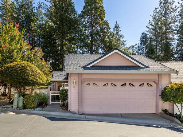 118 Carriage Ln, Grass Valley, CA 95949