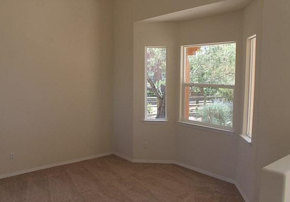 4th image of 2815 Bosque Del Sol Ln NW