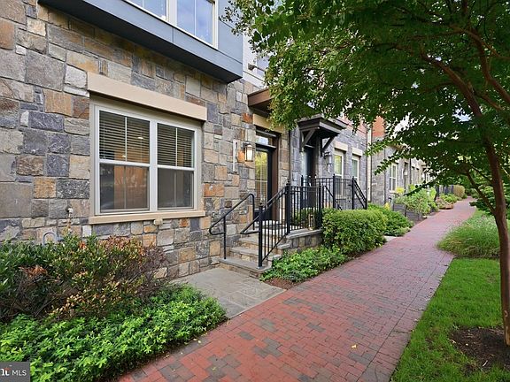 2nd image of 1739 13th St S