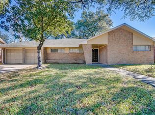 2307 Perez Rd, Pasadena, TX 77502