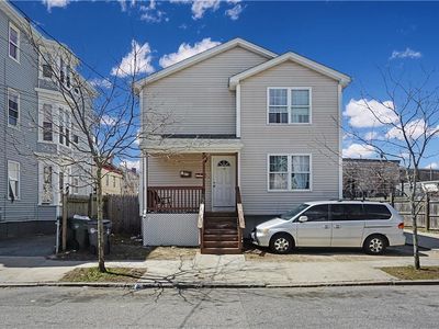15 Diamond St, Providence, RI, 02907