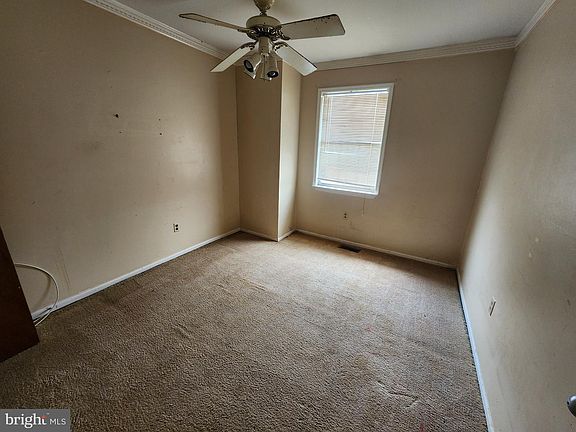 2nd image of 3037 Greenshire Ave