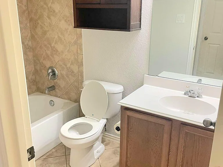 1521 Stanford Dr — Photo 15