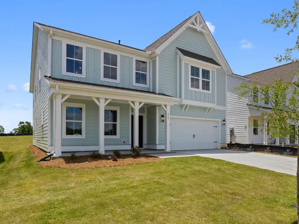 557 Hydrangea St, Seneca, SC 29678