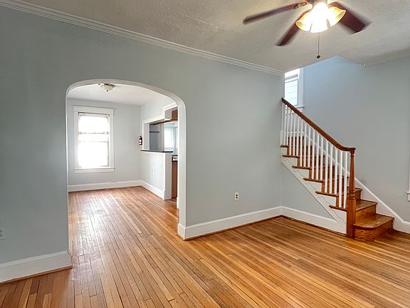 2nd image of 3711 22nd St NE