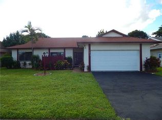 20515 Carousel Cir W, Boca Raton, FL 33434