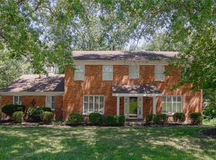 15981 Downall Green Dr, Chesterfield, MO 63017