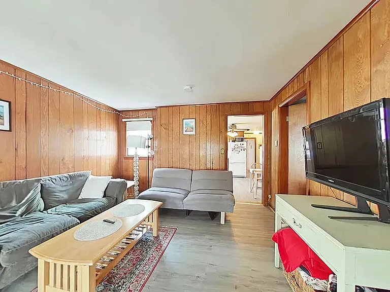 161 Otis St #B — Photo 7