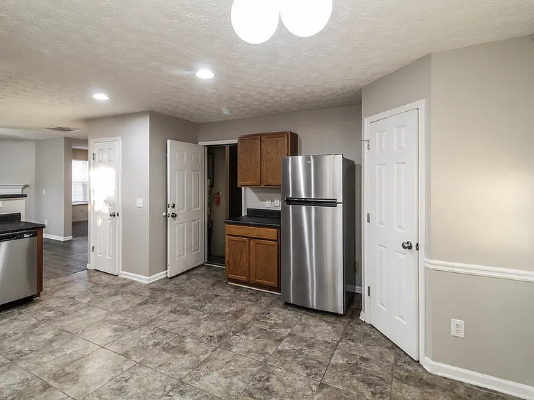 1247 Matt Moore Ct — Photo 9