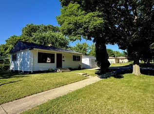7009 W Carmen AVENUE, Milwaukee, WI 53218