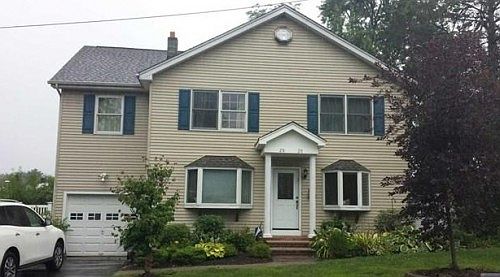 1st image of 28-20 Sherman Pl
