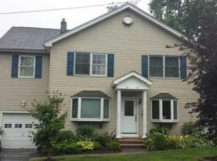 28-20 Sherman Pl, Fair Lawn, NJ 07410