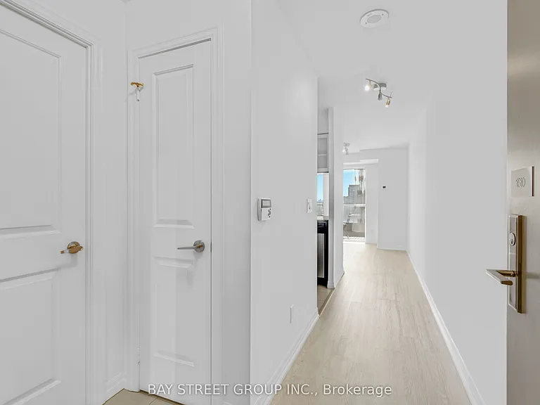 275 Yorkland Rd #1510 — Photo 8