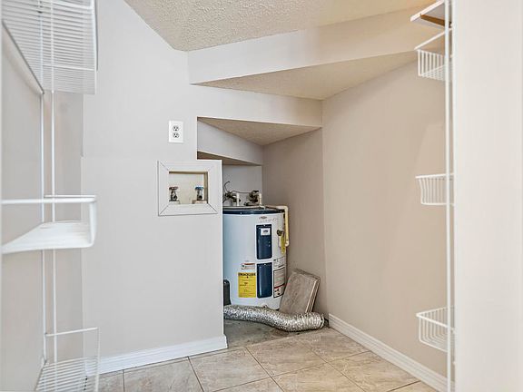 5th image of 2300 Twelve Oaks Dr APT K11