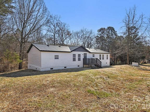 3rd image of 10372 Turnplow Dr