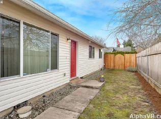 7722 SE Ogden St, Portland, OR