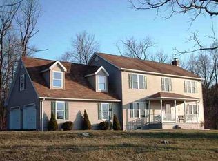 7546 Horst Rd, Chambersburg, PA 17202