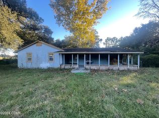 4901 Bevis Rd, Greenwood, FL 32443