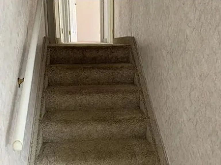 299 N Highland Dr — Photo 11