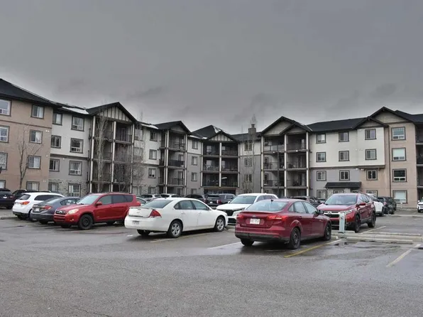 60 S Panatella St NW #3418, Calgary, AB T3K 0M3