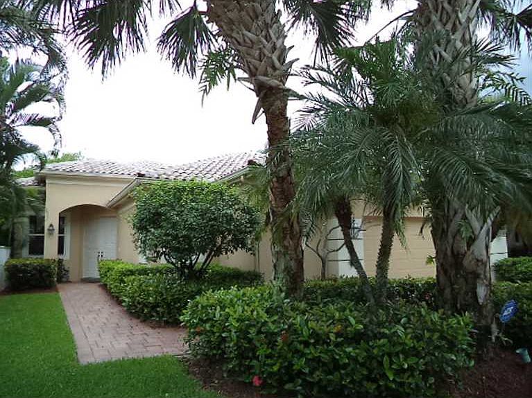 1st image of 2499 Bay Isle Dr