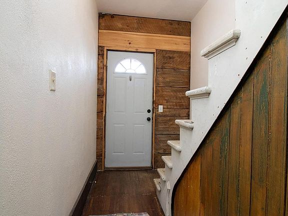 3rd image of 140404 COUNTY ROAD L