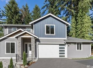 11338 SE 56th Ct, Bellevue, WA 98006