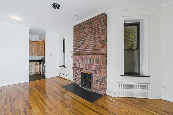 Rented by Centennial Properties NY | media 4