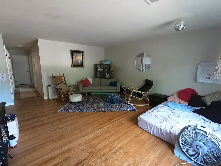 1419 Whittier Dr — Photo 10