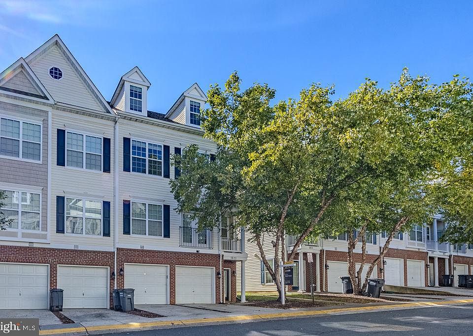 1st image of 1821 Cedar Cove Way #201