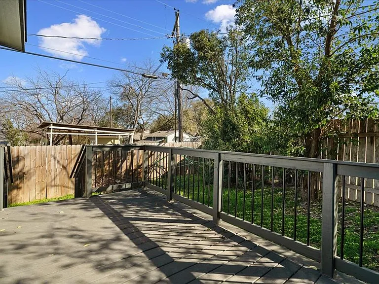 1411 Fairfield Dr — Photo 20