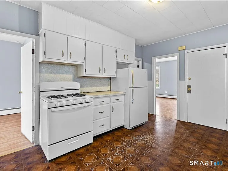 191 Willow St #2 — Photo 8