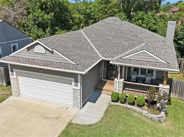 5108 E 39th St, Kansas City, MO 64128