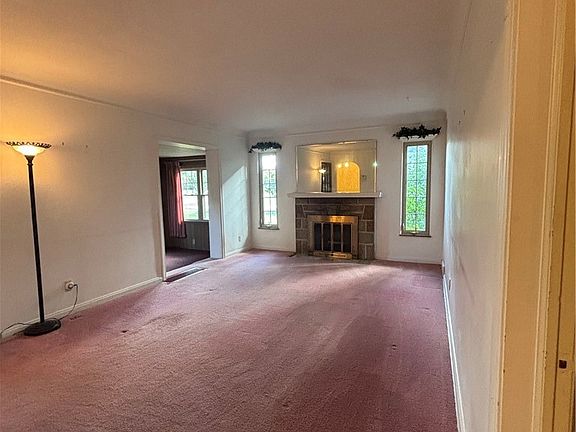 4th image of 6862 York Rd