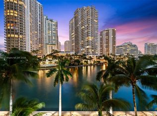 495 Brickell Ave APT 420, Miami, FL 33131
