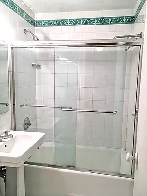 Rented by Makover Group Inc | media 13