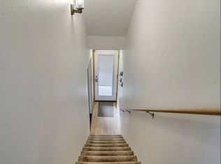 337 N Ivy St, Portland, OR 97227