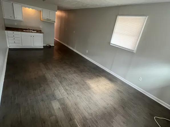 Blue Country Apartments